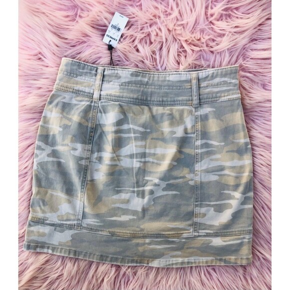 NWT Express Stretch High Rise Camo Mini Skirt Beige - Picture 4 of 5